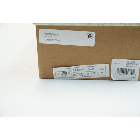 Mudd Women’s White Slide Sandals Gold Chain Accent Size 7 Platform Slip-On - Picture 6 of 13